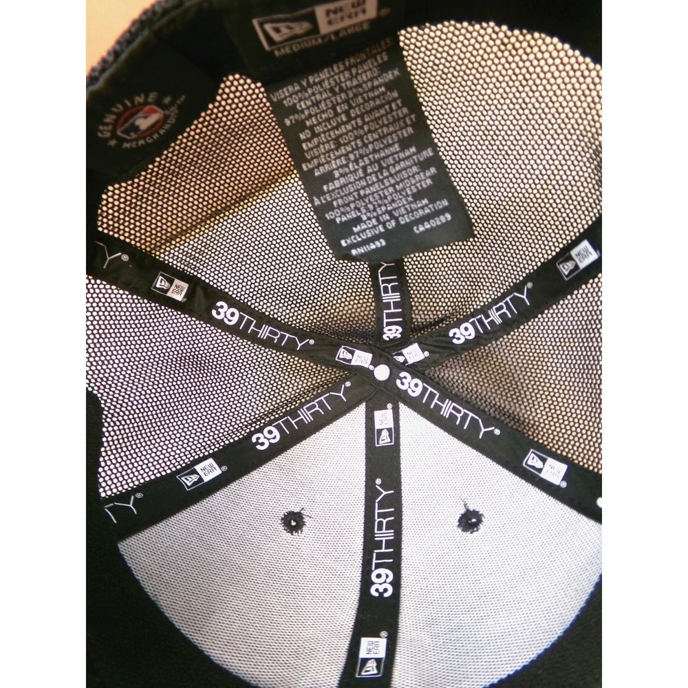 New‎ Era 39Thirty Black Cap Hat Size Med/Lrg MLB Minnesota Twins New
